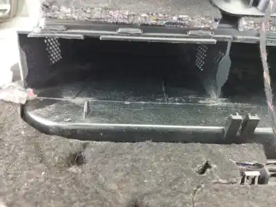 Автозапчастина б/у бардачок для audi a6 c6 avant (4f5) 2.7 tdi посилання на oem iam 4f1857035  