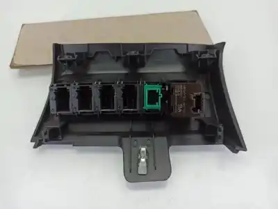 Pezzo di ricambio per auto di seconda mano modanatura per peugeot 208 ii (ub_, up_, uw_, uj_) 1.5 bluehdi 100 riferimenti oem iam 9823464380  