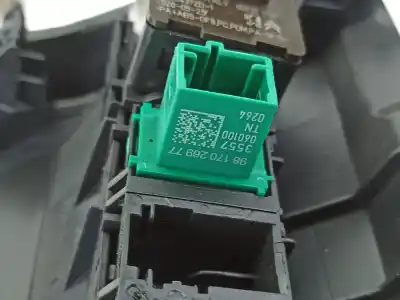 Pezzo di ricambio per auto di seconda mano modanatura per peugeot 208 ii (ub_, up_, uw_, uj_) 1.5 bluehdi 100 riferimenti oem iam 9823464380  