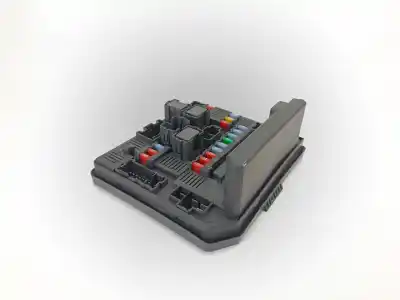 Second-hand car spare part fuse box unit for nissan qashqai / qashqai +2 i (j10, nj10, jj10e) 2.0 dci a las 4 ruedas oem iam references 284b7jd000