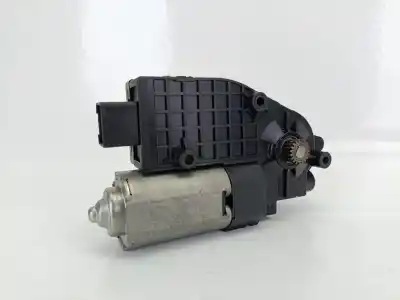 Second-hand car spare part sunroof/convertible top switch for nissan qashqai / qashqai +2 i (j10, nj10, jj10e) 2.0 dci oem iam references 3m23777  