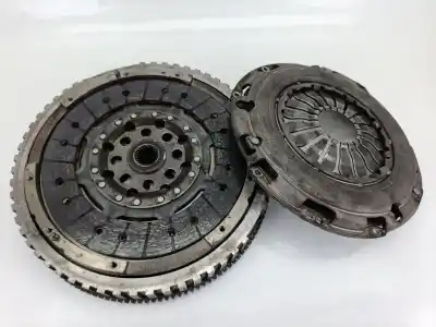 Автозапчастина б/у комплект зцеплення для nissan qashqai / qashqai +2 i (j10, nj10, jj10e) 1.5 dci посилання на oem iam 1231000q0j  