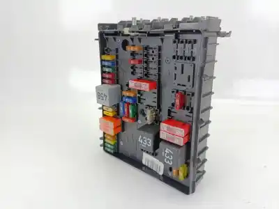 Second-hand car spare part fuse box unit for audi a3 (8p1) 2.0 tdi 16v oem iam references 1k0937124  