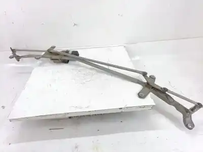 Pièce détachée automobile d'occasion MOTEUR D'ESSUIE-GLACE AVANT pour MERCEDES-BENZ VITO (W639) BASIC, COMBI  Références OEM IAM A6398200140  