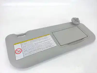 Автозапчасти б/у правая зона за toyota yaris (_p13_) 1.4 d (nlp130_) ссылки oem iam 743110d03d