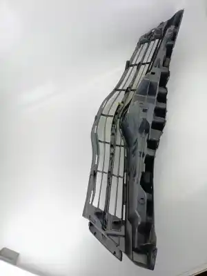Автозапчастина б/у передня решіта для toyota yaris (_p13_) 1.4 d (nlp130_) посилання на oem iam 531010d220  