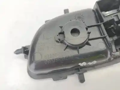 Автозапчасти б/у внутри передней правой ручки за toyota yaris (_p13_) 1.4 d (nlp130_) ссылки oem iam 692050d270  