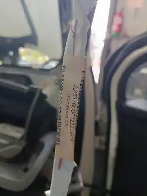 Автозапчасти б/у передняя правая подушка безопасности за toyota yaris (_p13_) 1.4 d (nlp130_) ссылки oem iam az537600f122203518  