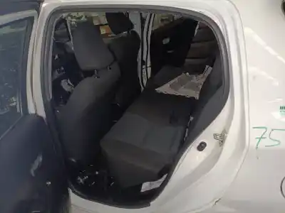 Автозапчасти б/у контур двери резиновый за toyota yaris (_p13_) 1.4 d (nlp130_) ссылки oem iam 