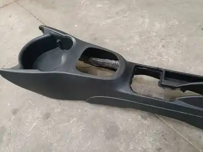 Автозапчасти б/у центральный подлокотник за toyota yaris (_p13_) 1.4 d (nlp130_) ссылки oem iam   