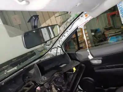 Автозапчасти б/у внутреннее зеркало за toyota yaris (_p13_) 1.4 d (nlp130_) ссылки oem iam   