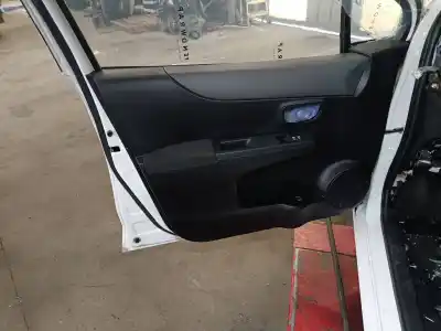 Автозапчасти б/у обивка левой передней двери за toyota yaris (_p13_) 1.4 d (nlp130_) ссылки oem iam 