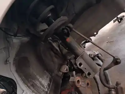 Автозапчасти б/у амортизатор передний правый за toyota yaris (_p13_) 1.4 d (nlp130_) ссылки oem iam 