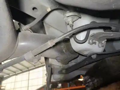 Автозапчастина б/у задня вісь для toyota yaris (_p13_) 1.4 d (nlp130_) посилання на oem iam   