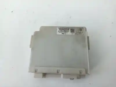 Автозапчасти б/у блок реле/предохранителей за toyota yaris (_p13_) 1.4 d (nlp130_) ссылки oem iam 8264152030