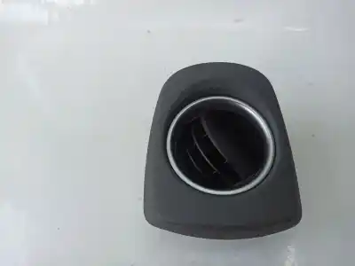 Автозапчасти б/у аэрационная решетка за toyota yaris (_p13_) 1.4 d (nlp130_) ссылки oem iam 554040d010b0  