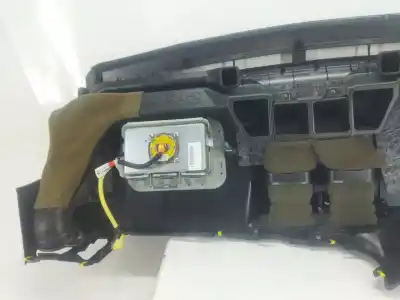 Автозапчастина б/у панель приладів для toyota yaris (_p13_) 1.4 d (nlp130_) посилання на oem iam 553020d160  