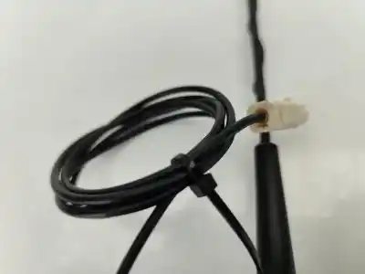 Second-hand car spare part antenna base for renault megane iv fastback (b9a/m/n_) 1.2 tce 130 (b9mr) oem iam references 282174889r