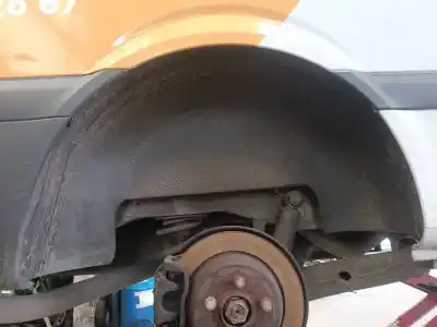 Peça sobressalente para automóvel em segunda mão cave de roda traseira direita por mercedes-benz vito / mixto furgón (w639) 111 cdi (639.601, 639.603) referências oem iam 