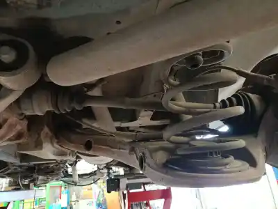 Peça sobressalente para automóvel em segunda mão transmissão traseira direita por mercedes-benz vito / mixto furgón (w639) 111 cdi (639.601, 639.603) referências oem iam 