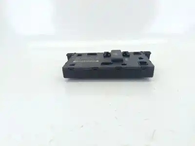 Pezzo di ricambio per auto di seconda mano modulo elettronico per mercedes vito (w639) basic, combi 2.1 cdi riferimenti oem iam 6398201226  