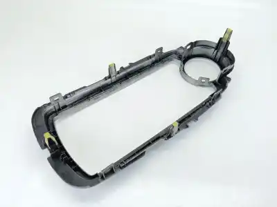 Автозапчасти б/у украшение задних фонаров за toyota yaris (_p13_) 1.4 d (nlp130_) ссылки oem iam 864510d010  