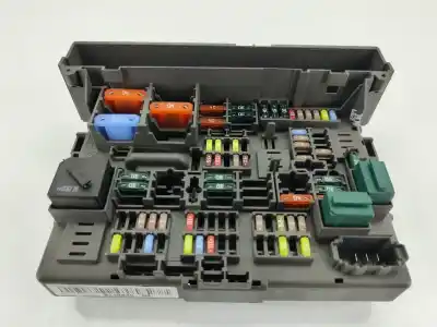 Second-hand car spare part fuse box unit for bmw x1 (e84) xdrive 23 d oem iam references 9119446  