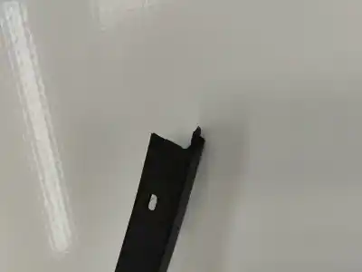 Second-hand car spare part left front winglet for bmw x1 (e84) xdrive 23 d oem iam references 51778049939  