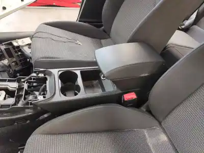 Автозапчасти б/у центральный подлокотник за seat leon st (5f8) 1.6 tdi ссылки oem iam 5f0863243vs9  