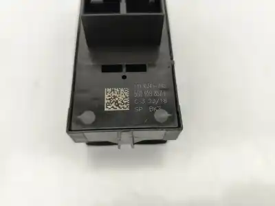 Автозапчасти б/у выключатель левого переднего окна за seat leon st (5f8) 1.6 tdi ссылки oem iam 5g0959857f  