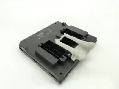 Автозапчасти б/у блок реле/предохранителей за seat leon st (5f8) 1.6 tdi ссылки oem iam 5q0937084cm  