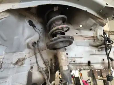 Автозапчасти б/у амортизатор передний правый за seat leon st (5f8) 1.6 tdi ссылки oem iam 5q0413031fj