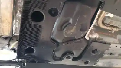 Peça sobressalente para automóvel em segunda mão moldagem por volkswagen caddy v monospace (sbb, sbj) 2.0 tdi bmt referências oem iam 5r3825101l