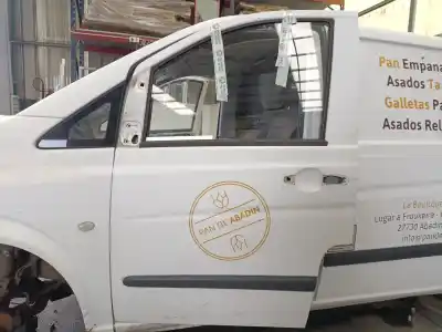 Peça sobressalente para automóvel em segunda mão porta da frente esquerda por mercedes-benz vito / mixto furgón (w639) 111 cdi (639.601, 639.603) referências oem iam a6397201005