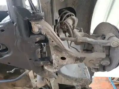 Pezzo di ricambio per auto di seconda mano braccio sospensione superiore anteriore sinistro per mercedes-benz vito / mixto furgón (w639) 111 cdi (639.601, 639.603) riferimenti oem iam a6393300410  