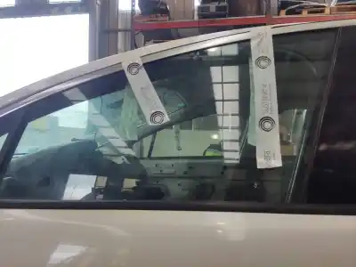 Автозапчастина б/у ліве передне вікно для peugeot 3008 monospace (0u_) 2.0 hdi посилання на oem iam 9806046680