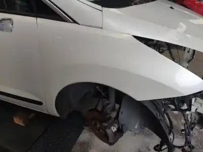 Автозапчастина б/у передне праве крило для peugeot 3008 monospace (0u_) 2.0 hdi посилання на oem iam 7841z1