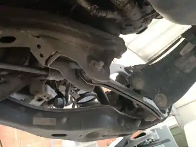 Pezzo di ricambio per auto di seconda mano braccio sospensione superiore posteriore sinistro per hyundai i30 (pde, pd, pden) 1.6 crdi riferimenti oem iam 55210g4aa0  