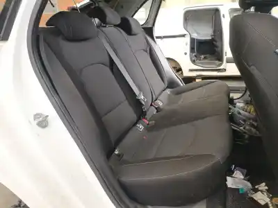 Автозапчастина б/у задні сидіння для hyundai i30 (pde, pd, pden) 1.6 crdi посилання на oem iam 89400s0030pnz  