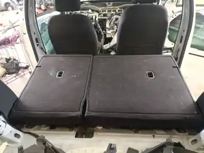 Автозапчастина б/у задні сидіння для hyundai i30 (pde, pd, pden) 1.6 crdi посилання на oem iam 89400s0030pnz  