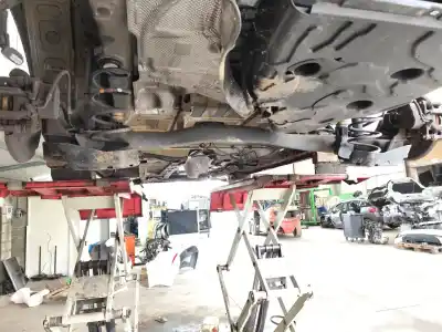 Second-hand car spare part rear axle for citroen c4 grand picasso ii (da_, de_) 1.2 thp 130 oem iam references 9827421180