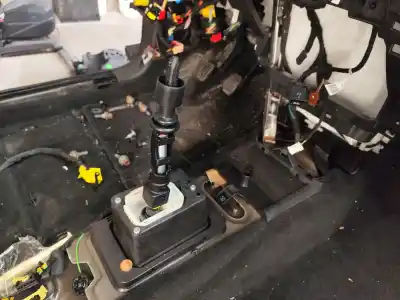 Second-hand car spare part gear lever for citroen c4 grand picasso ii (da_, de_) 1.2 thp 130 oem iam references 9806774180