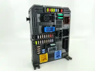 Second-hand car spare part fuse box unit for peugeot 508 sw ii (fc_, fj_, f4_) 2.0 bluehdi 160 oem iam references 9830813080  