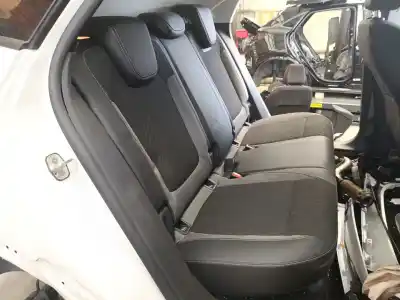 Pièce détachée automobile d'occasion SIÈGES ARRIÈRE pour OPEL GRANDLAND / GRANDLAND X (A18, P1UO) 1.2 (75) Références OEM IAM   