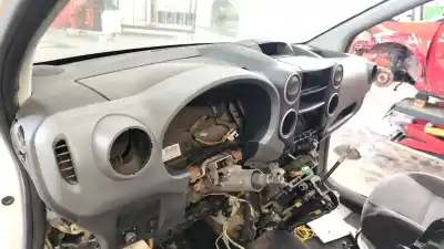 Second-hand car spare part DASHBOARD for PEUGEOT PARTNER FURGONETA/MONOVOLUMEN  OEM IAM references 16139519ZD  