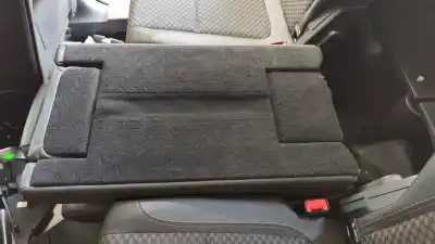 Автозапчасти б/у средняя задняя сиденья за opel zafira tourer c (p12) 1.6 cdti (75) ссылки oem iam   