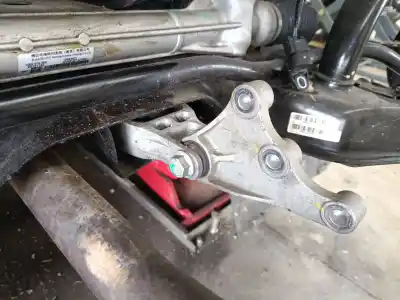 Pezzo di ricambio per auto di seconda mano SUPPORTO MOTORE POSTERIORE per MG ROVER MG ZS SUV 1.5 VTI Riferimenti OEM IAM   