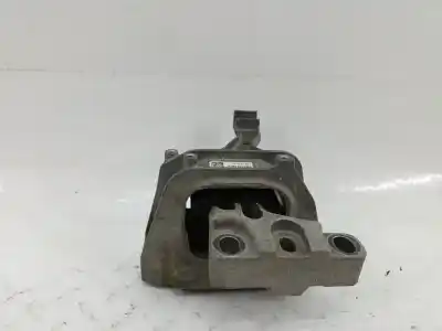 Second-hand car spare part right engine support for volkswagen t-roc (a11, d11) 1.0 tsi oem iam references 5wa199262a  