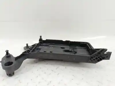 Second-hand car spare part medium for volkswagen t-roc (a11, d11) 1.0 tsi oem iam references 5q0915331  