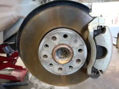 Second-hand car spare part front disc brake for volkswagen t-roc (a11, d11) 1.0 tsi oem iam references 5q0615301h